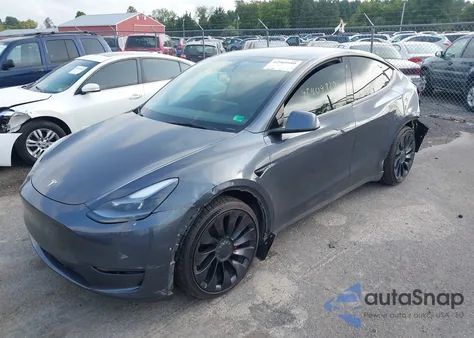 2022 Tesla Model Y Performance Dual Motor All-Wheel Drive из США, поврежденный, VIN 7SAYGDEF8NF511700